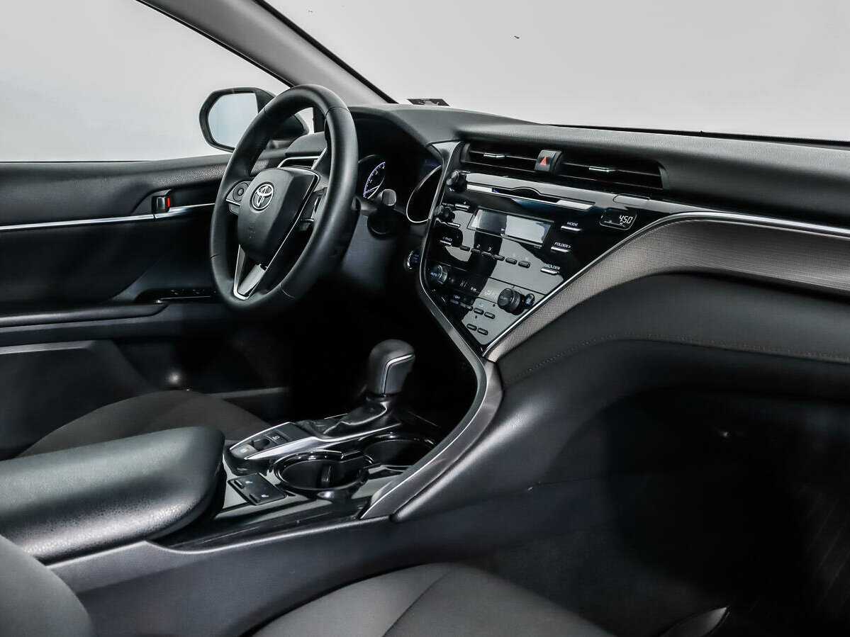Купить Toyota Camry с пробегом. Фото: #11