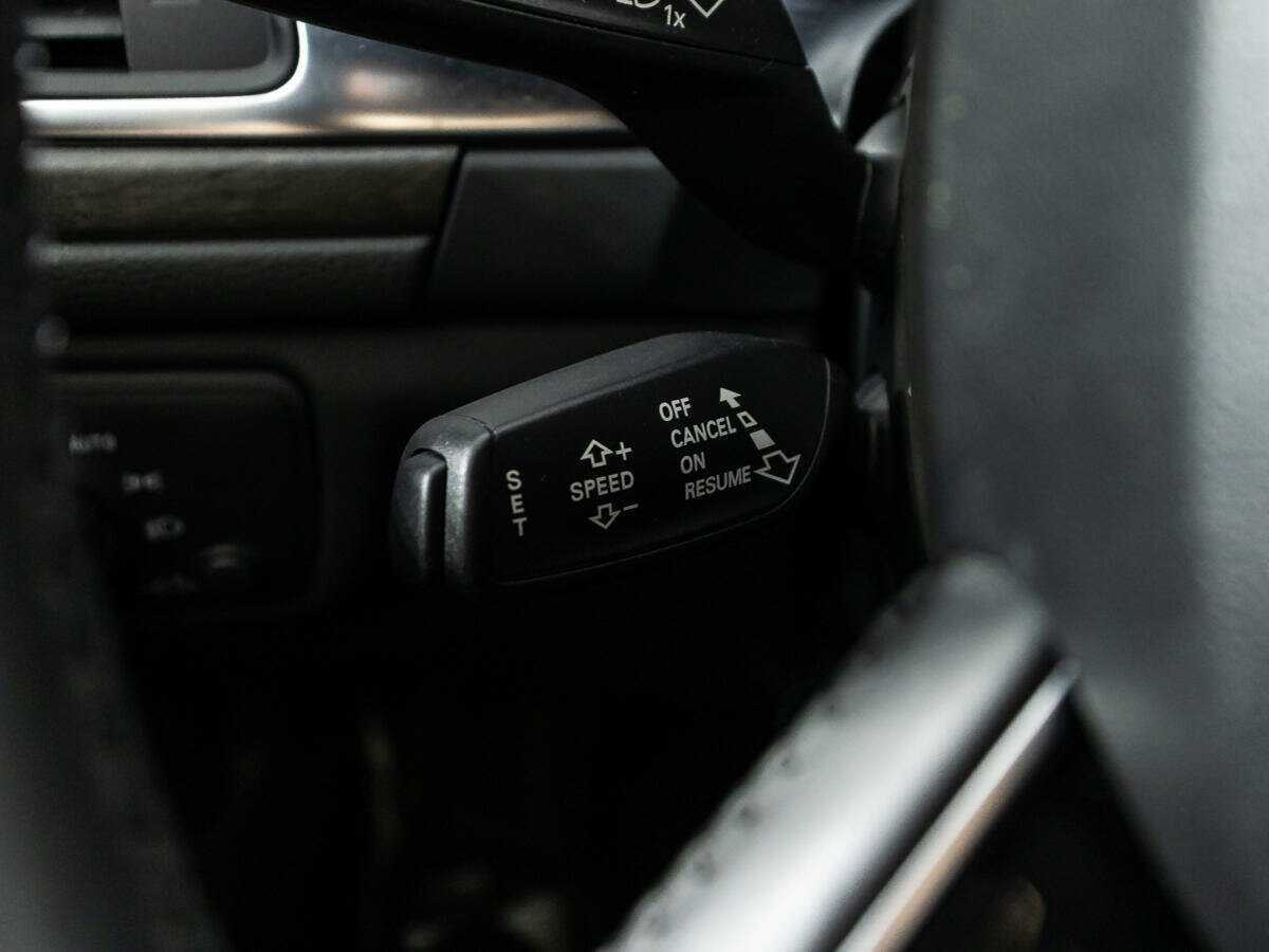 Купить Audi A6 с пробегом. Фото: #20