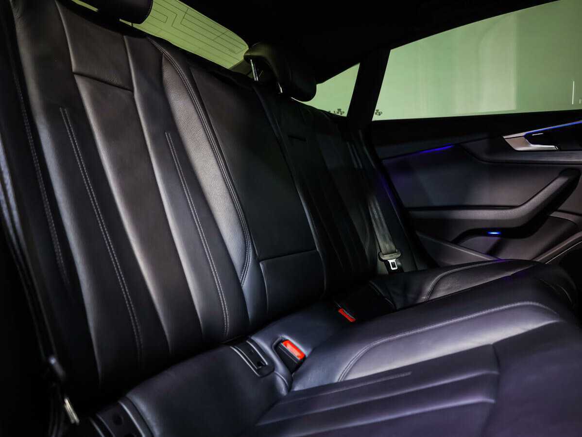 Купить Audi A5 с пробегом. Фото: #11