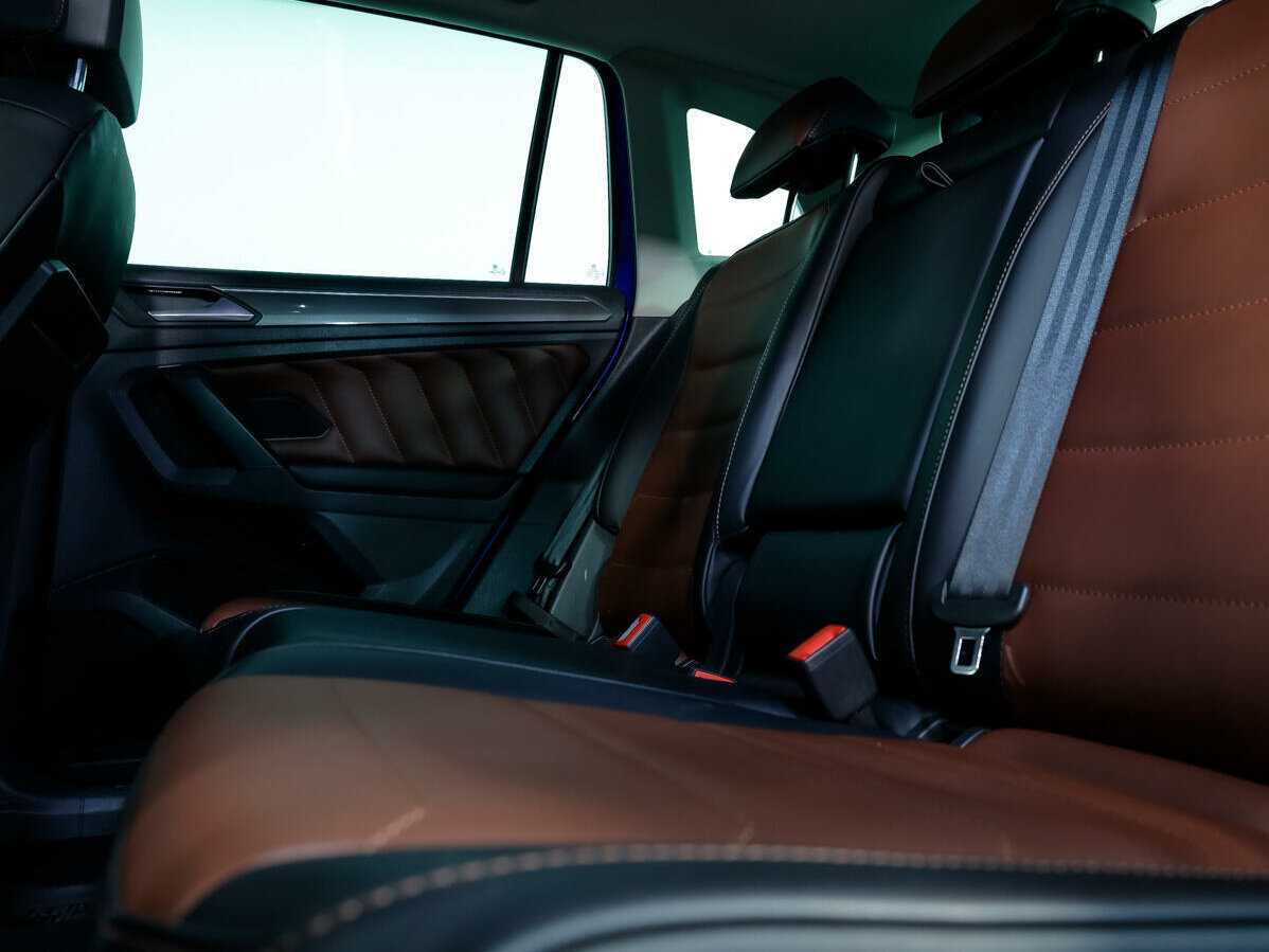 Купить Volkswagen Tiguan с пробегом. Фото: #8