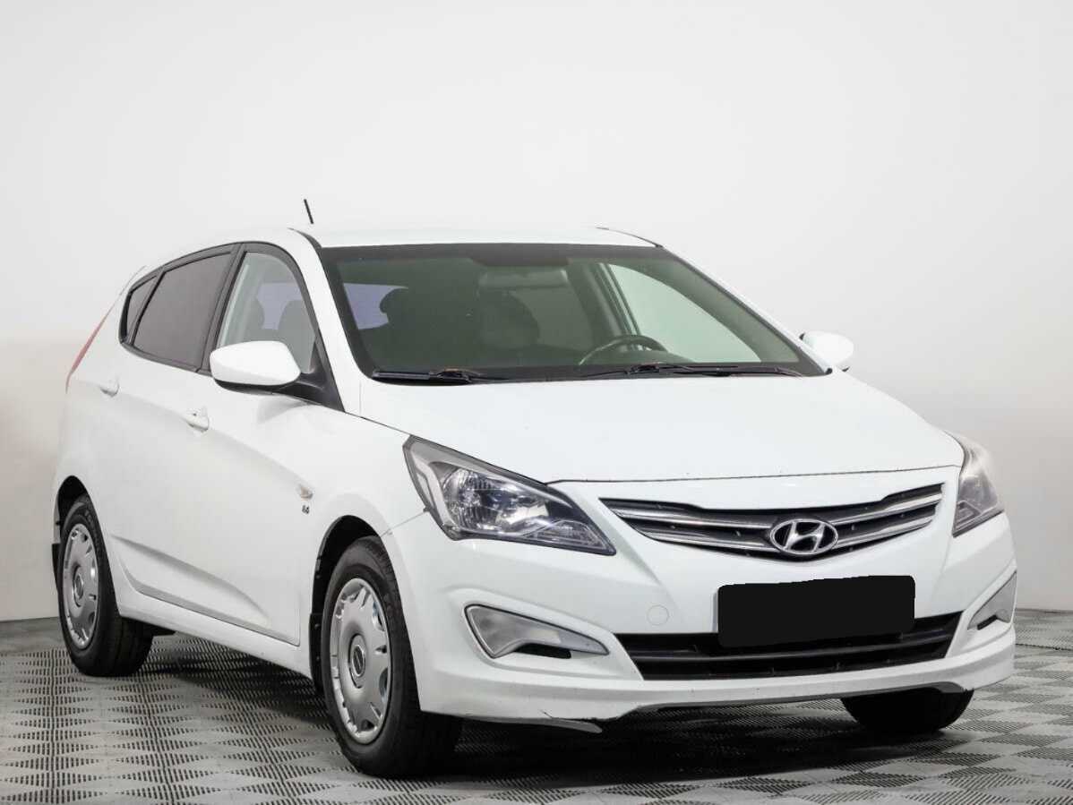 Купить Hyundai Solaris с пробегом. Фото: #1