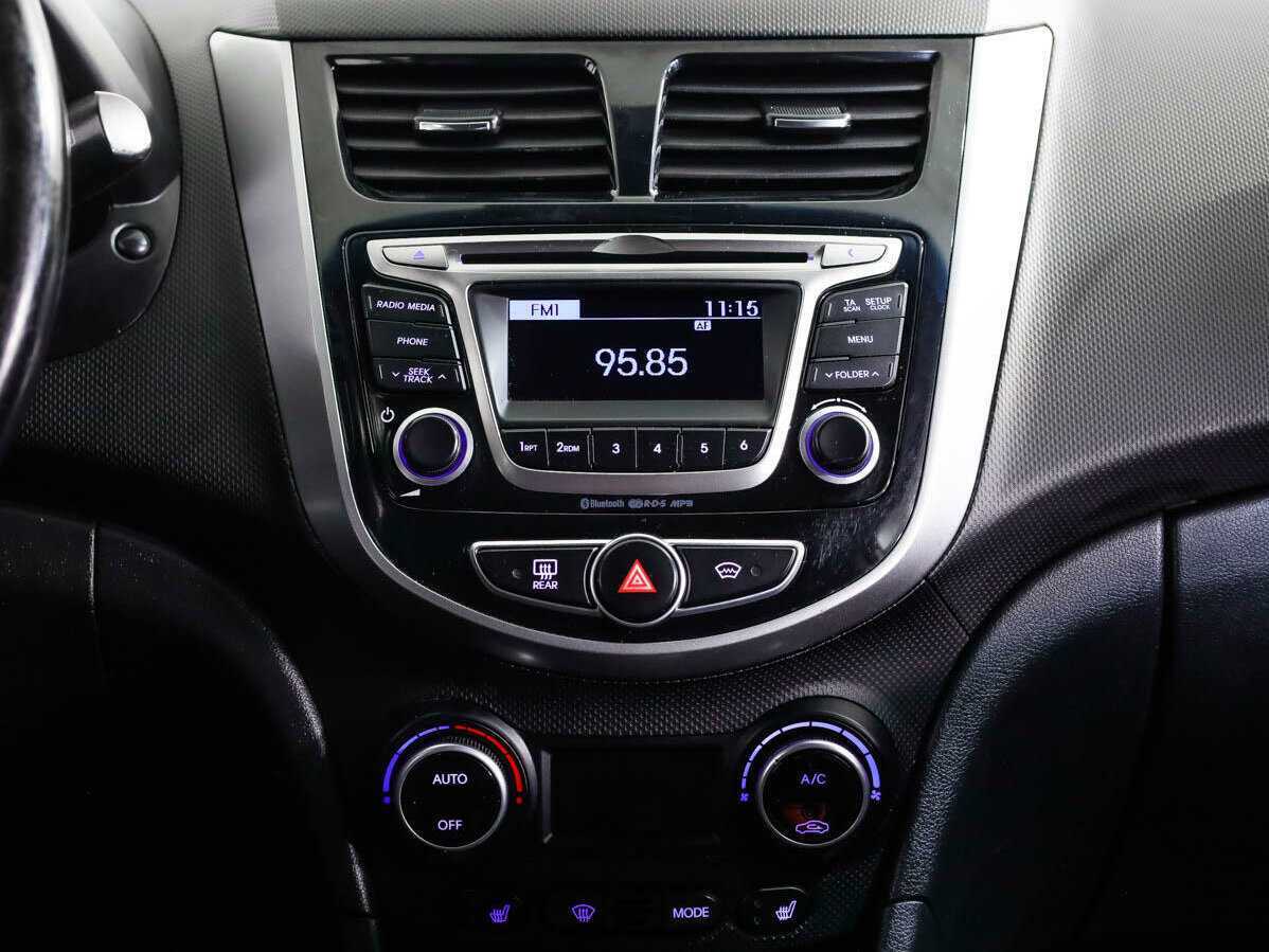 Купить Hyundai Solaris с пробегом. Фото: #12