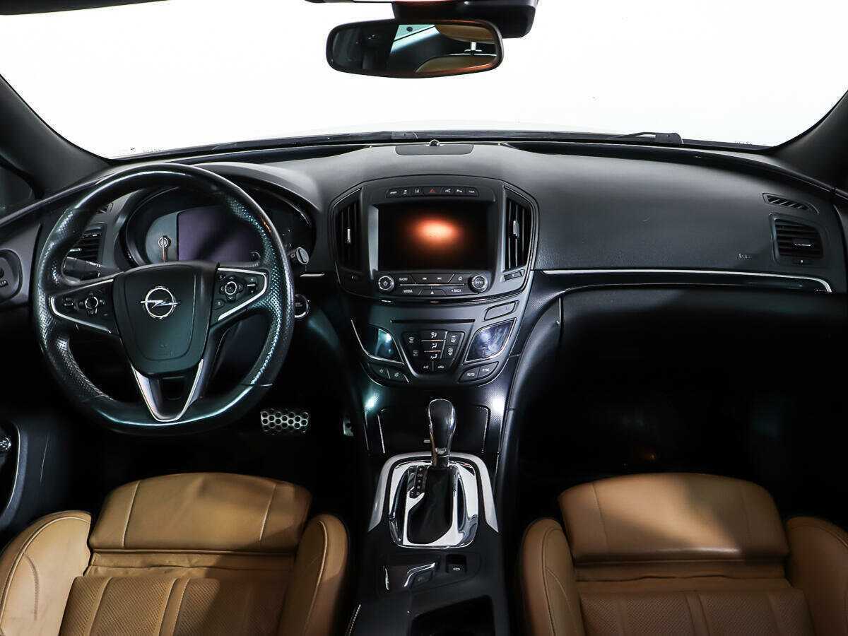 Купить Opel Insignia с пробегом. Фото: #9