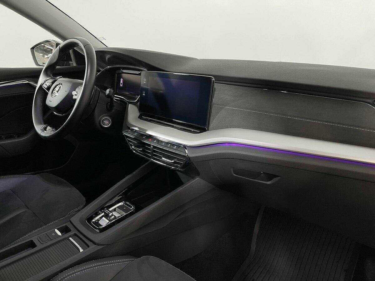 Купить Skoda Octavia с пробегом. Фото: #6