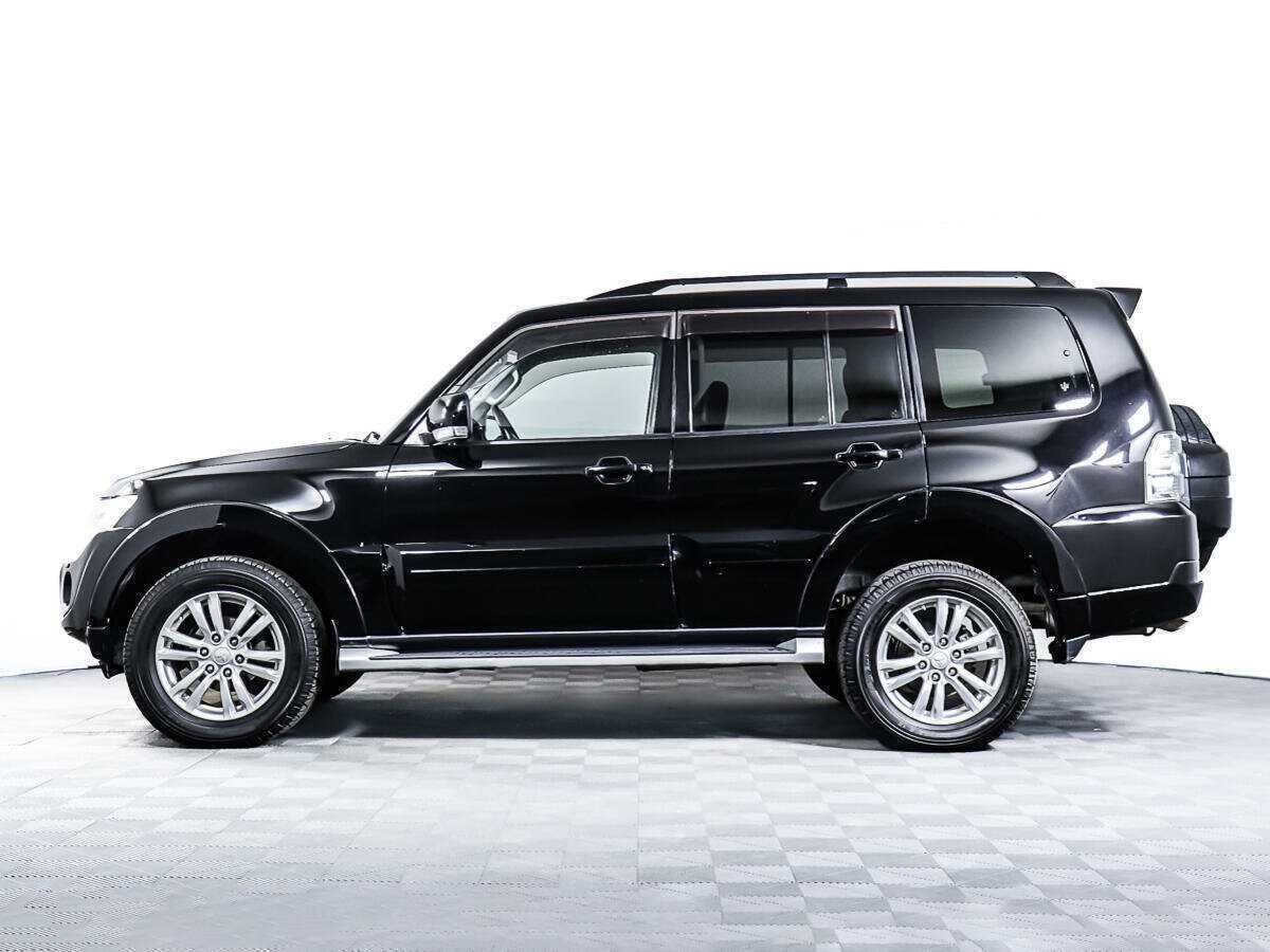 Купить Mitsubishi Pajero с пробегом. Фото: #4