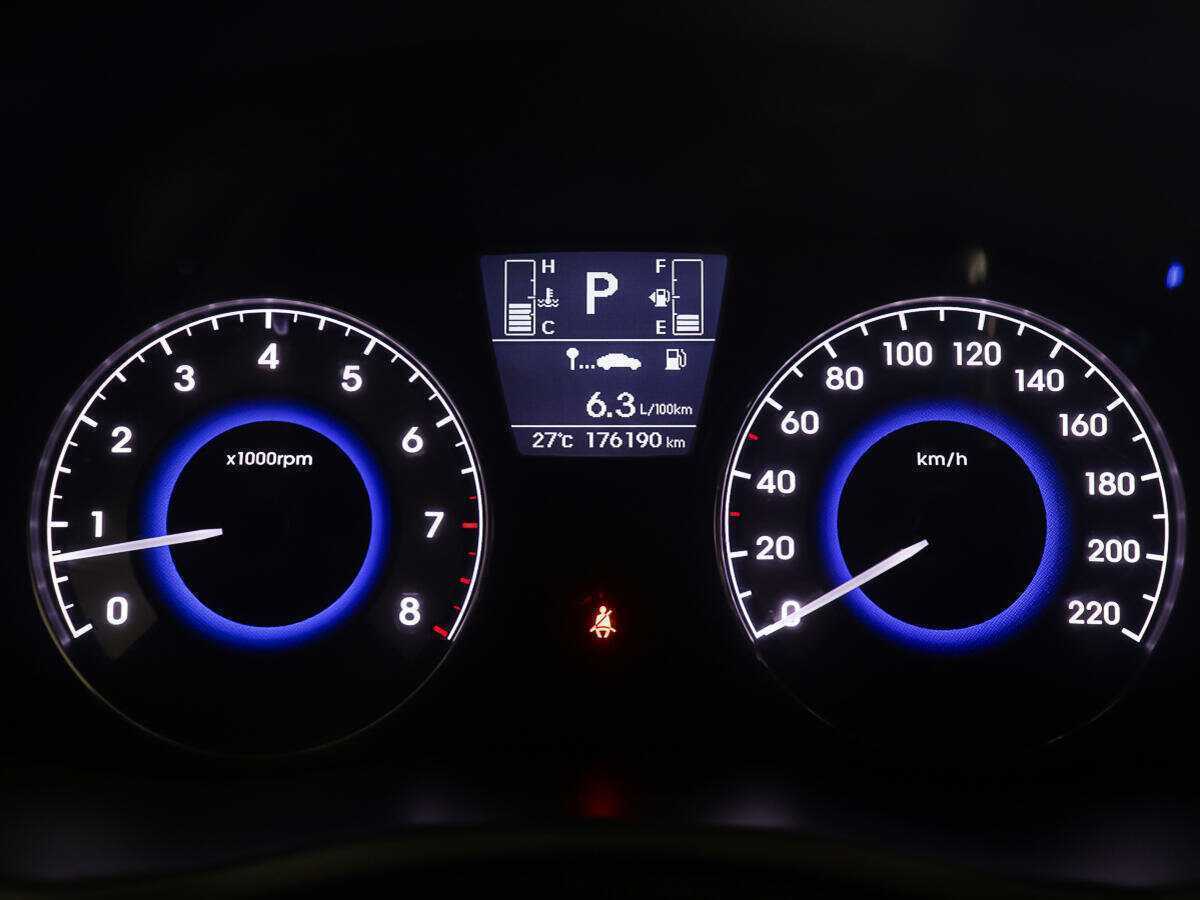 Купить Hyundai Solaris с пробегом. Фото: #12