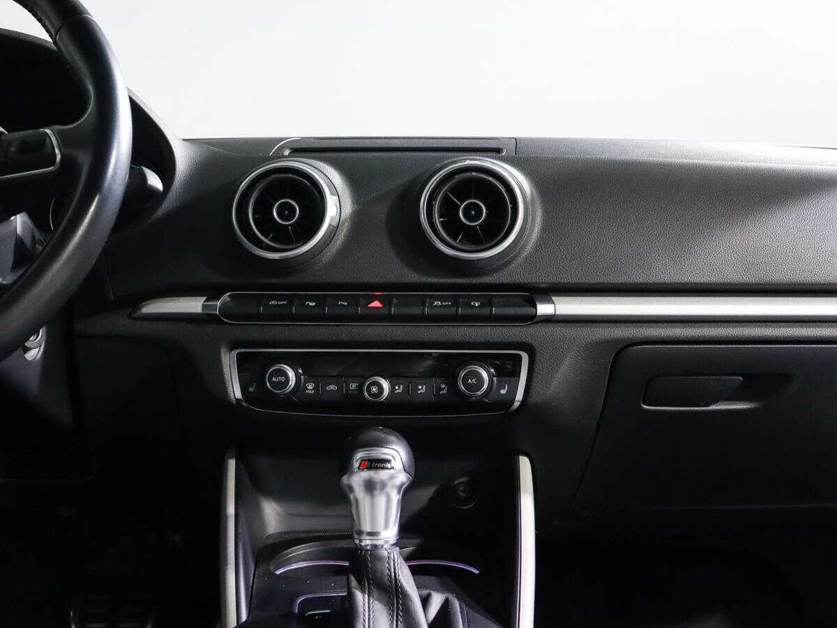 Купить Audi A3 с пробегом. Фото: #10
