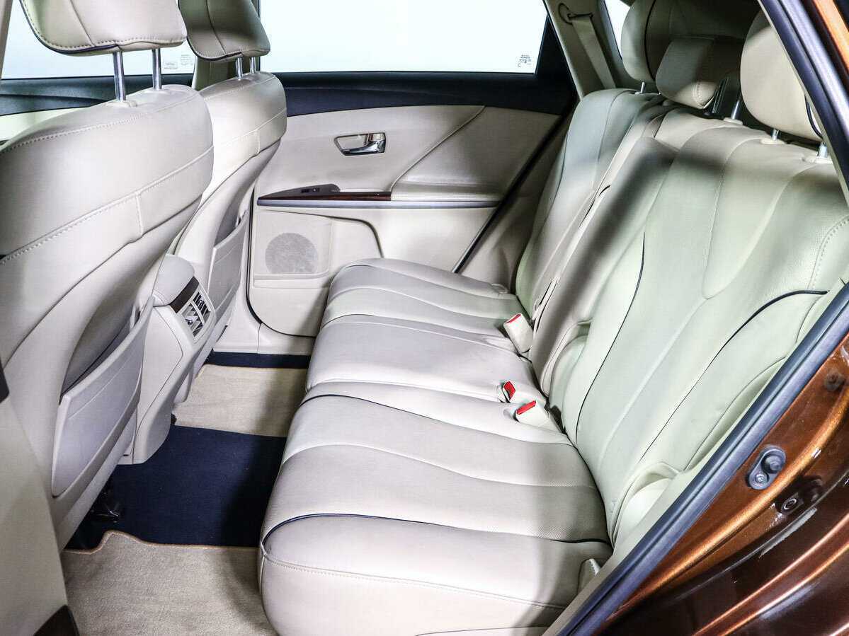 Купить Toyota Venza с пробегом. Фото: #9