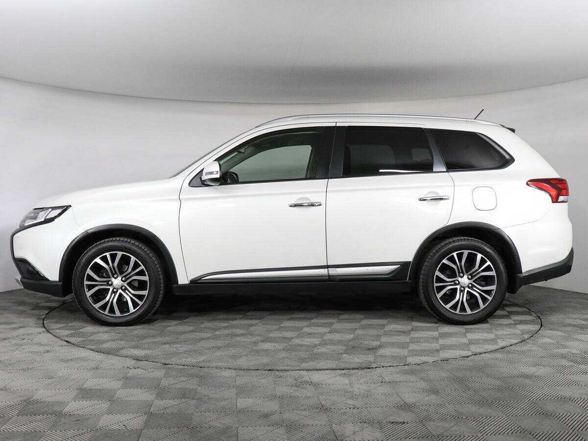 Купить Mitsubishi Outlander с пробегом. Фото: #7