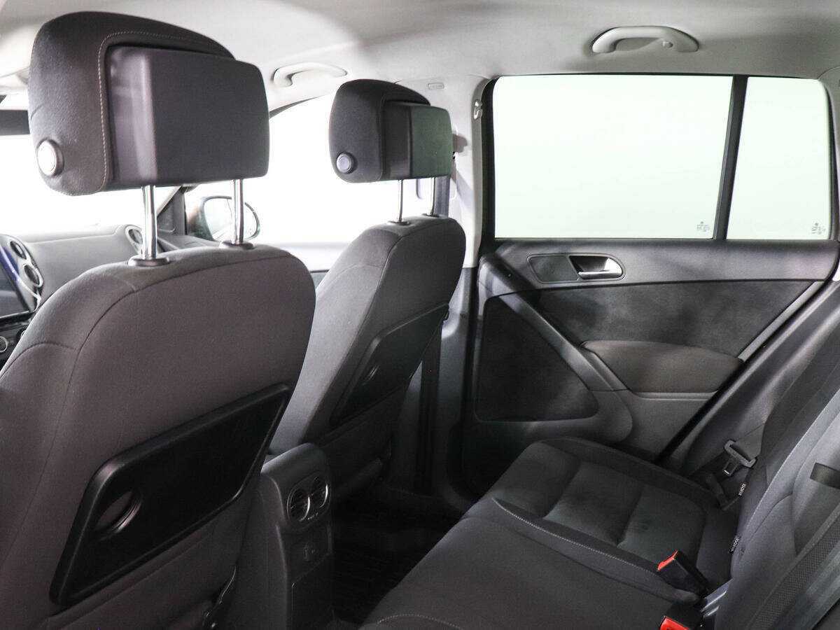 Купить Volkswagen Tiguan с пробегом. Фото: #9