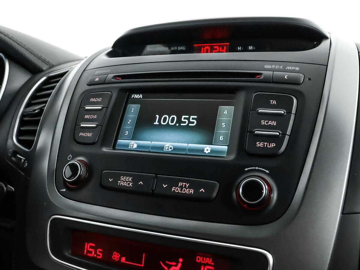 Купить Kia Sorento с пробегом. Фото: #13