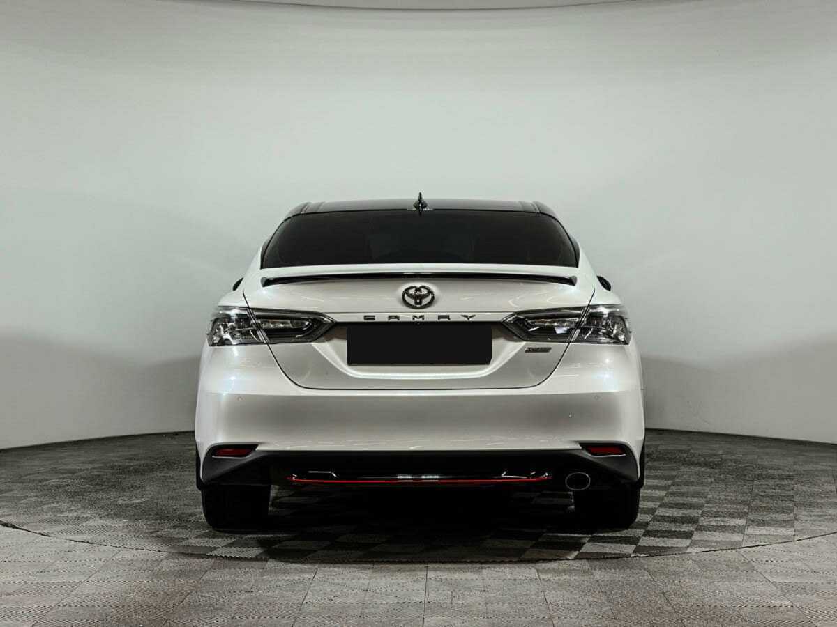 Купить Toyota Camry с пробегом. Фото: #5