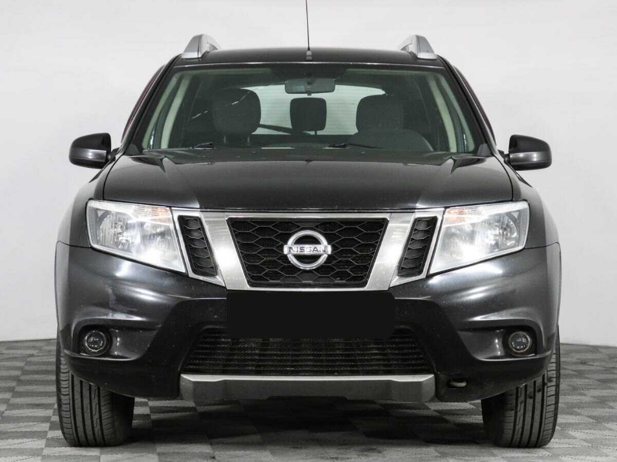 Купить Nissan Terrano с пробегом. Фото: #1