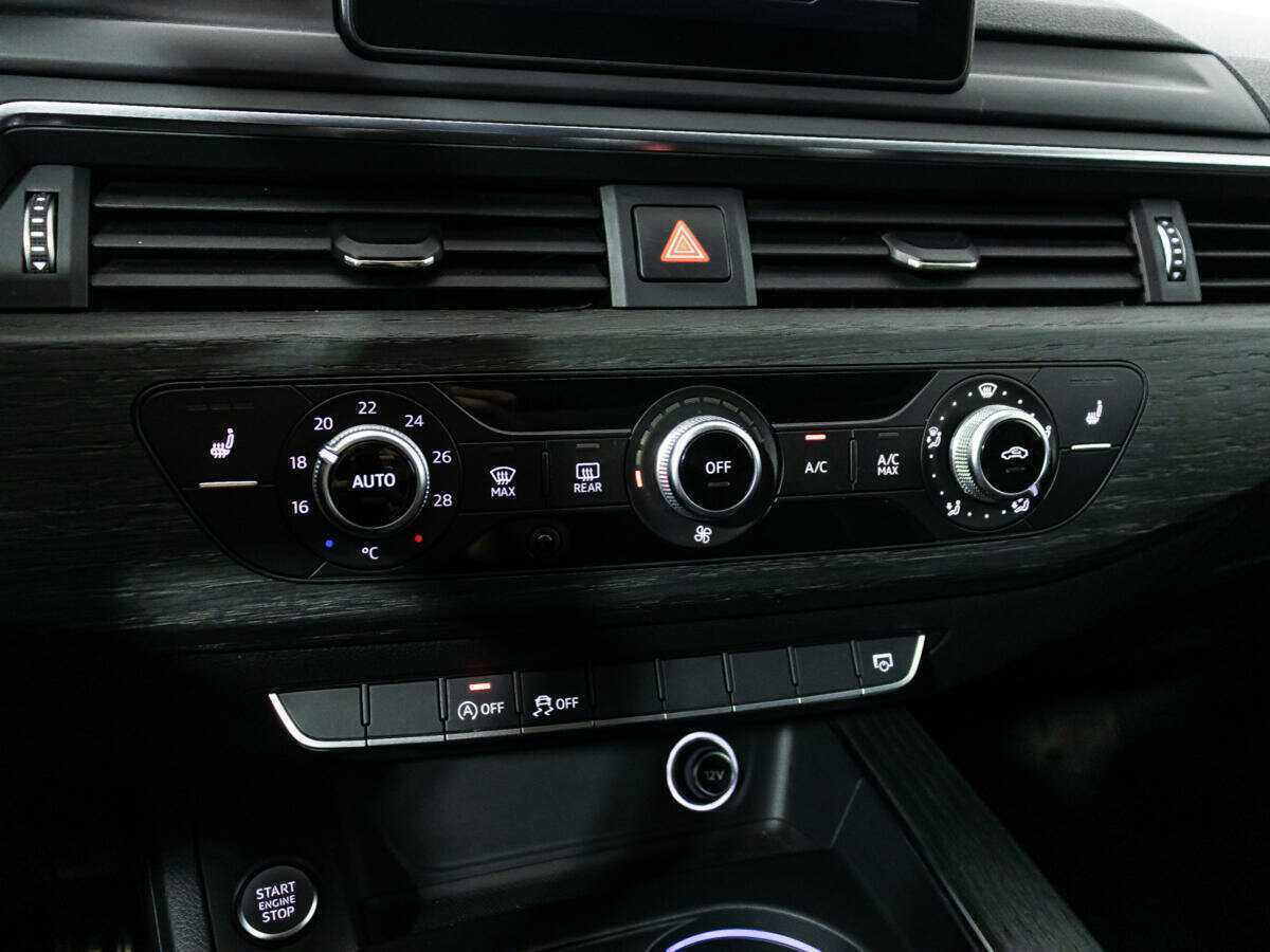 Купить Audi A4 с пробегом. Фото: #16