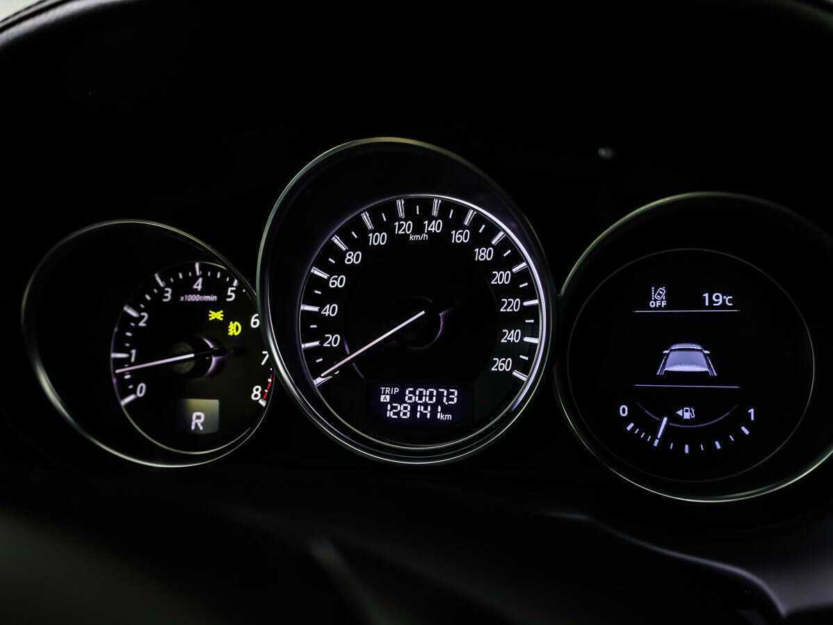 Купить Mazda 6 с пробегом. Фото: #26