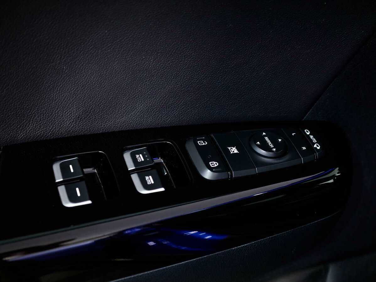 Купить Kia Sportage с пробегом. Фото: #13