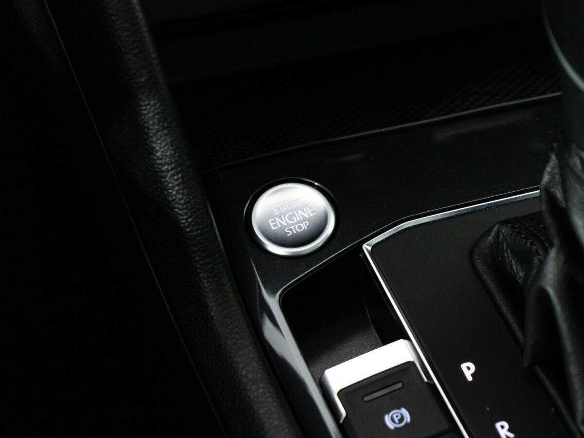 Купить Volkswagen Tiguan с пробегом. Фото: #16