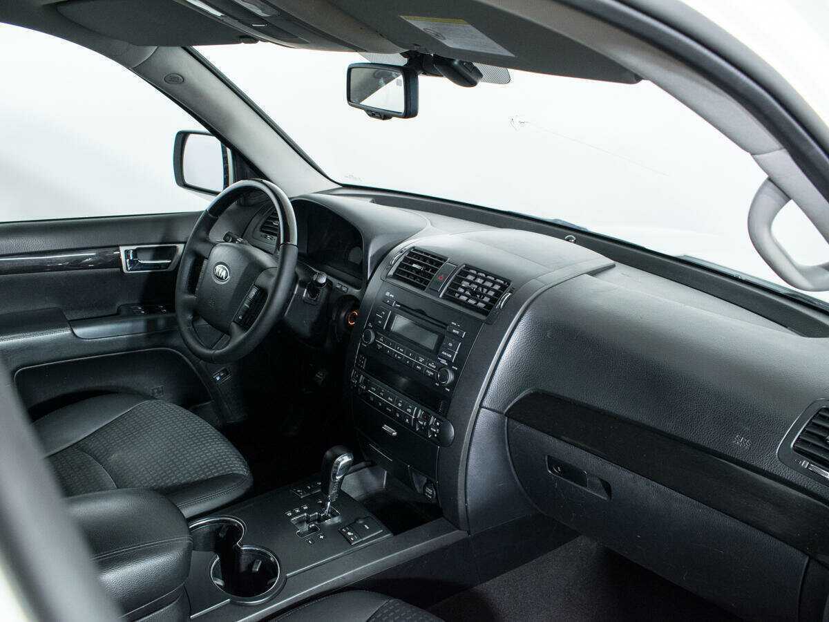 Купить Kia Mohave с пробегом. Фото: #8