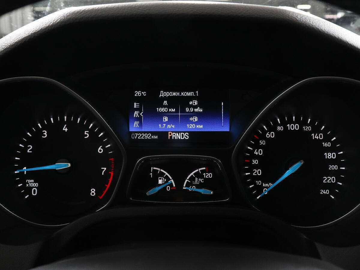 Купить Ford Focus с пробегом. Фото: #10