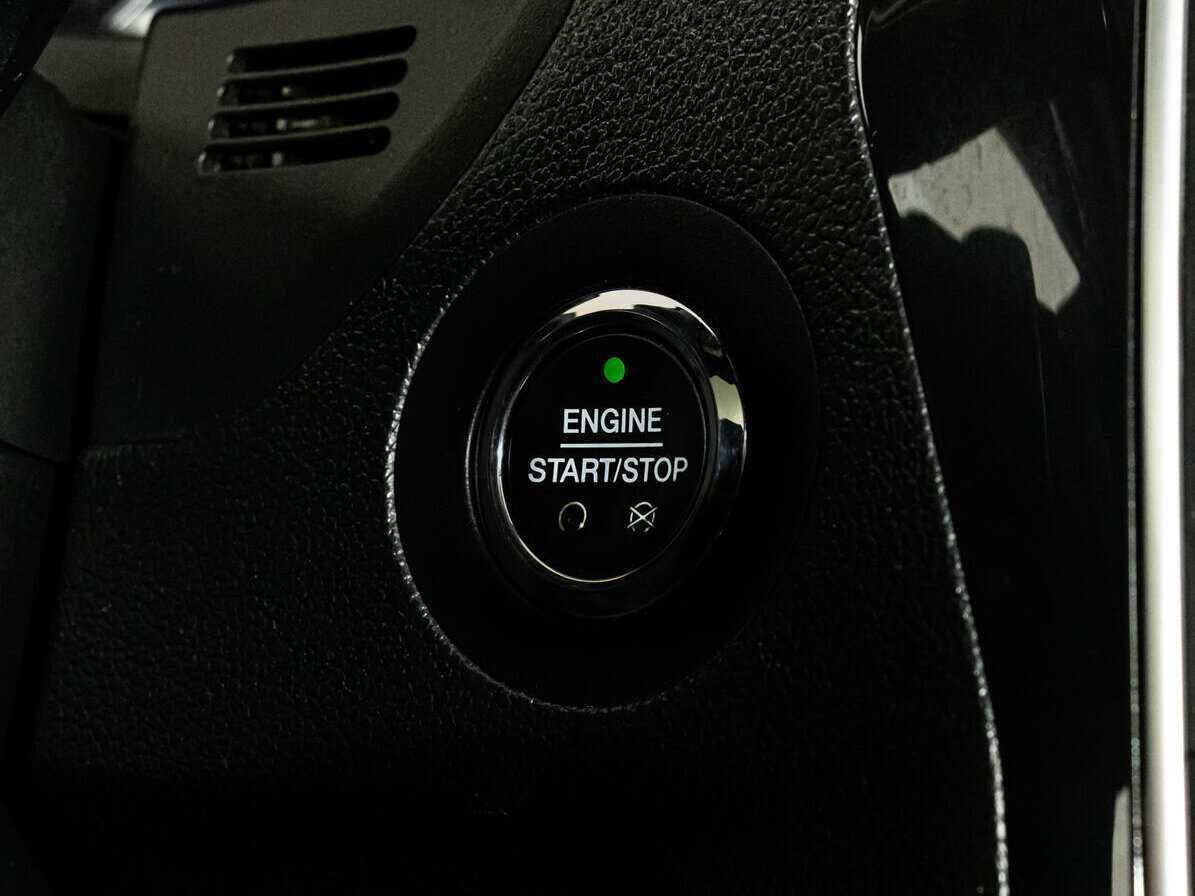 Купить Ford Explorer с пробегом. Фото: #14