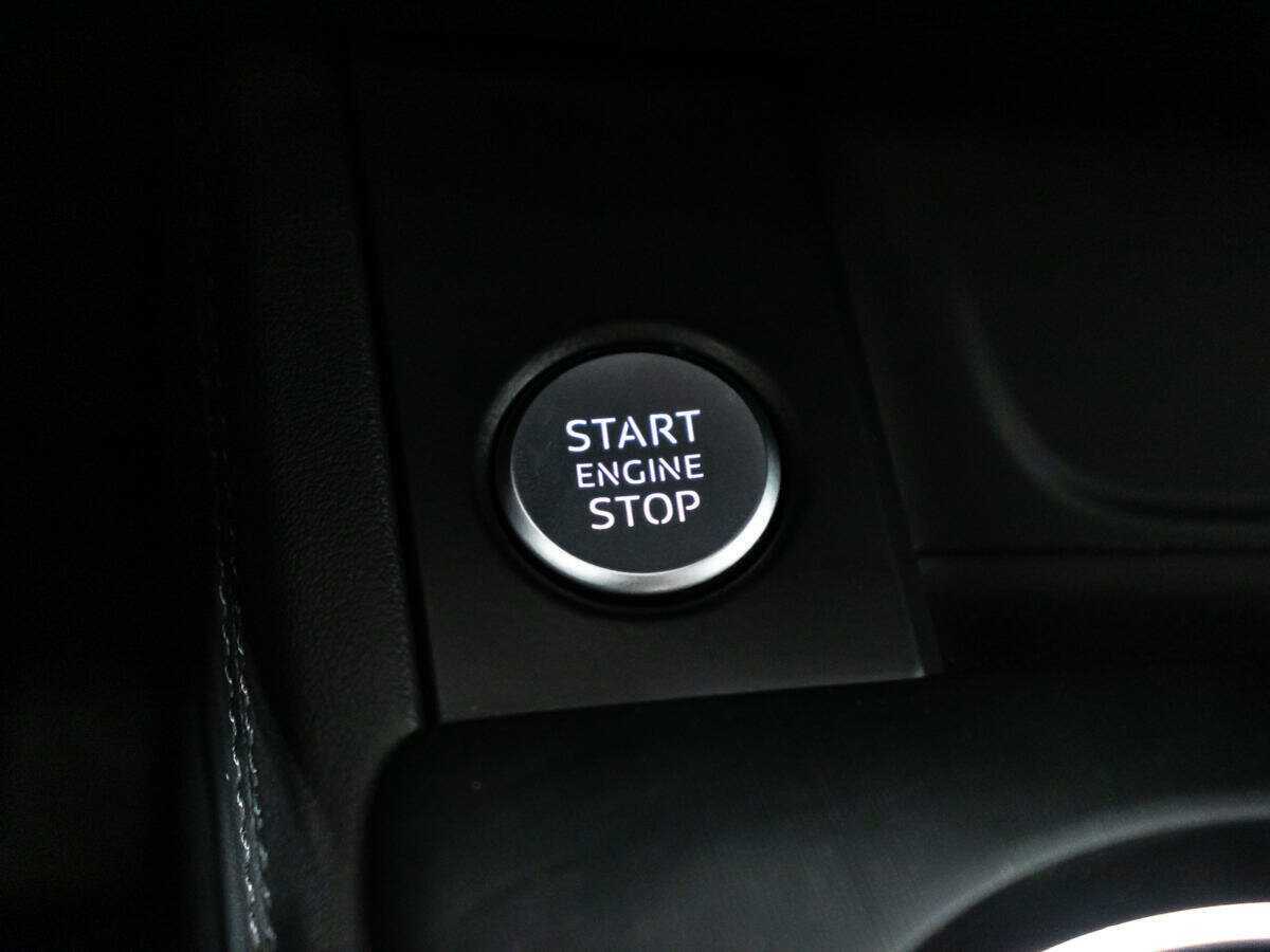 Купить Audi A4 с пробегом. Фото: #16