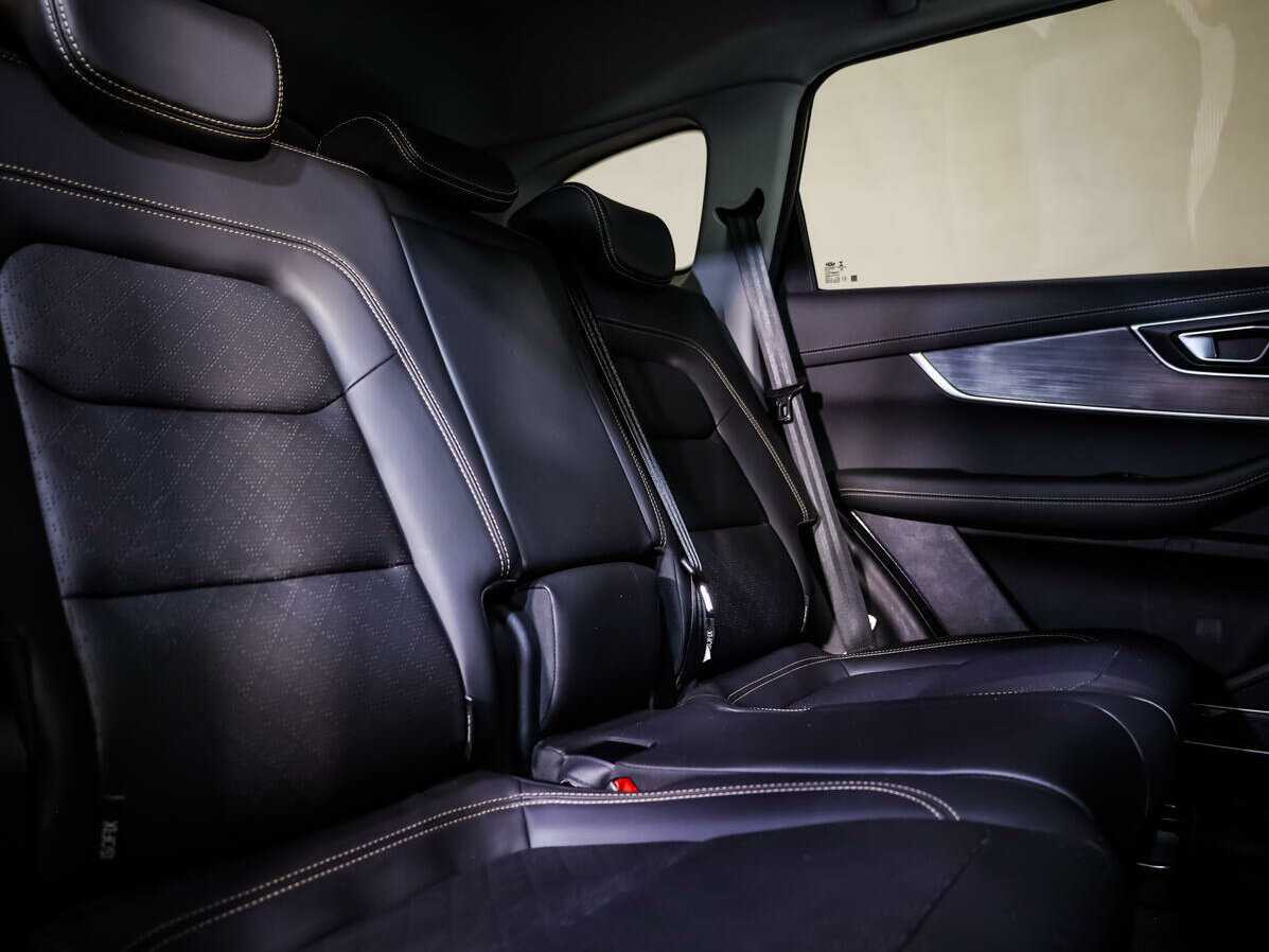 Купить Chery Tiggo 8 с пробегом. Фото: #12