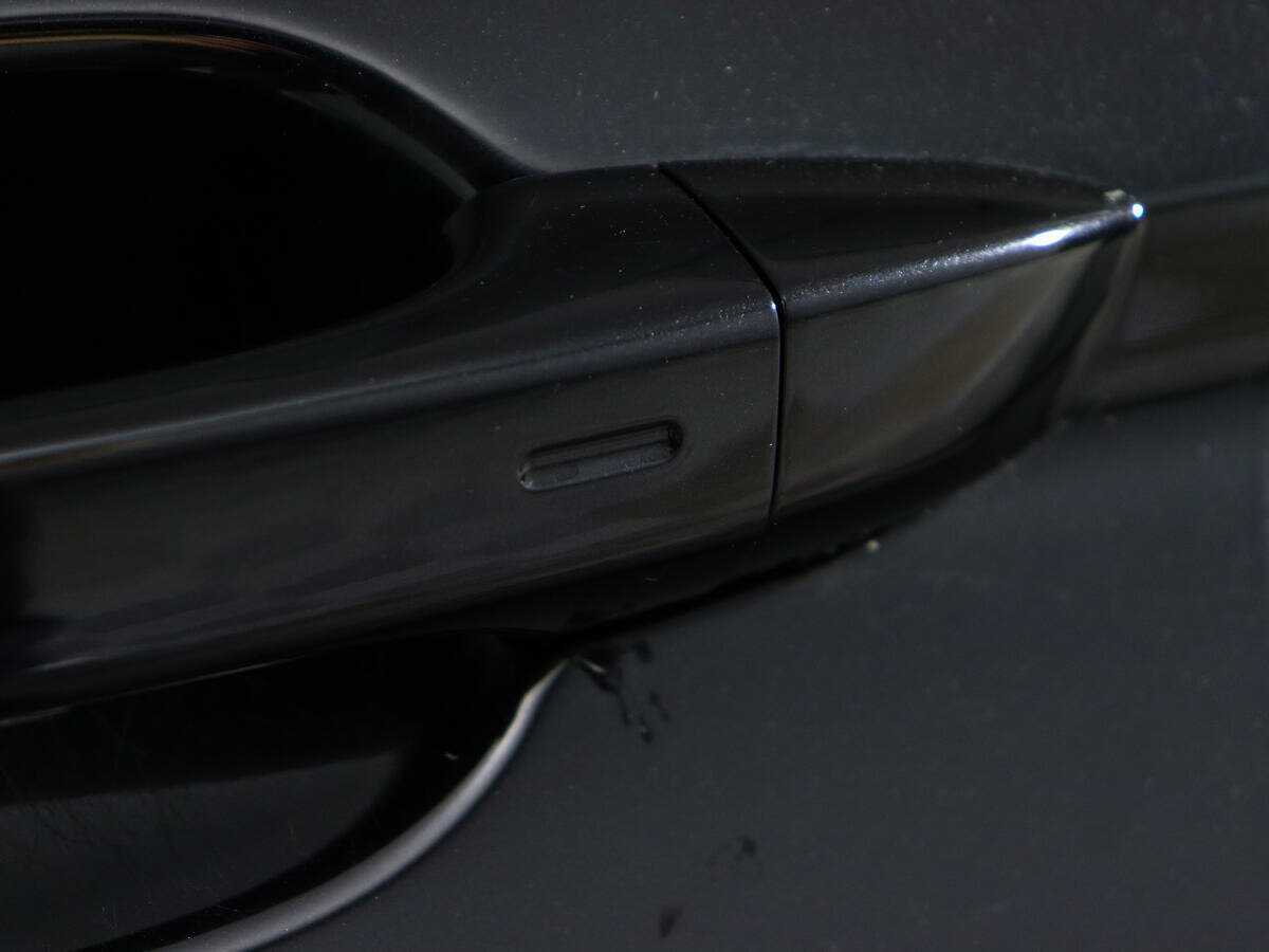 Купить Volkswagen Tiguan с пробегом. Фото: #16