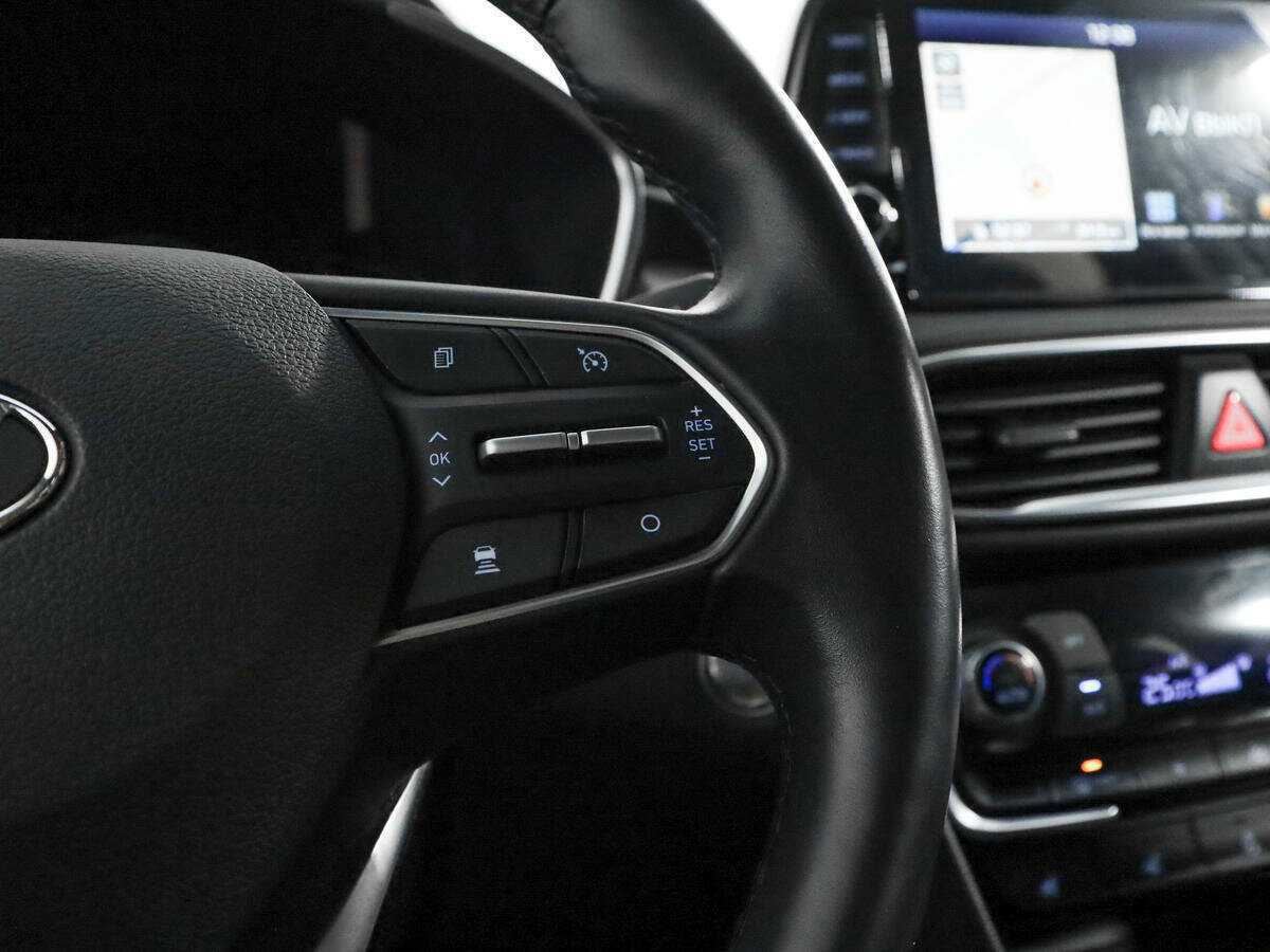 Купить Hyundai Santa Fe с пробегом. Фото: #13