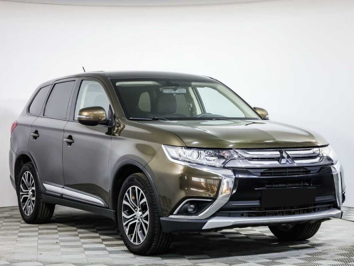 Купить Mitsubishi Outlander с пробегом. Фото: #1