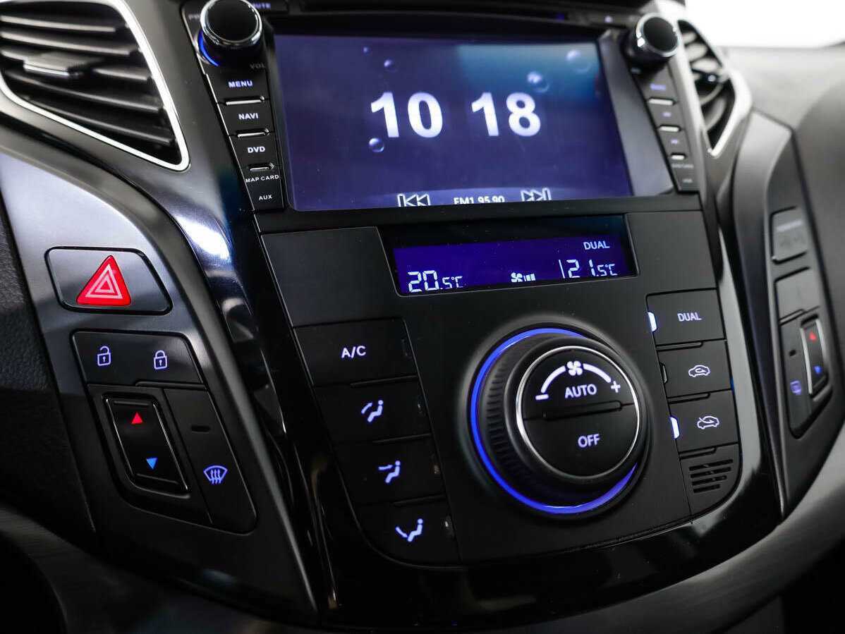 Купить Hyundai i40 с пробегом. Фото: #16