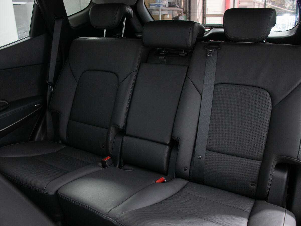 Купить Hyundai Santa Fe с пробегом. Фото: #13