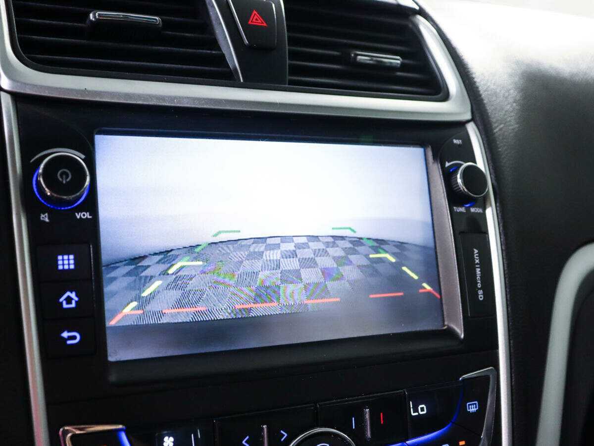 Купить Geely Emgrand 7 с пробегом. Фото: #15