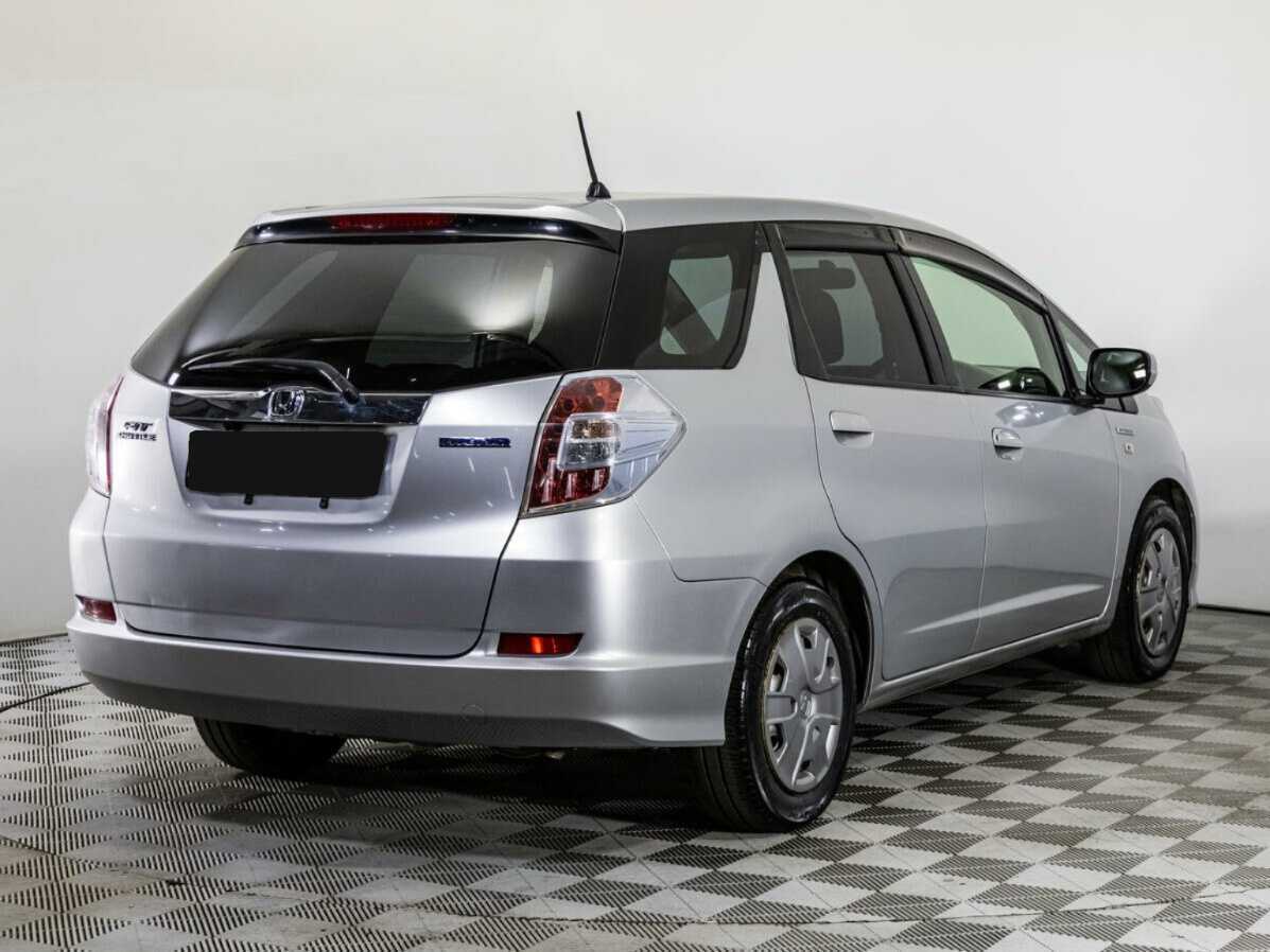 Купить Honda Fit Shuttle с пробегом. Фото: #4