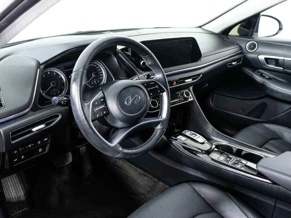 Купить Hyundai Sonata с пробегом. Фото: #10