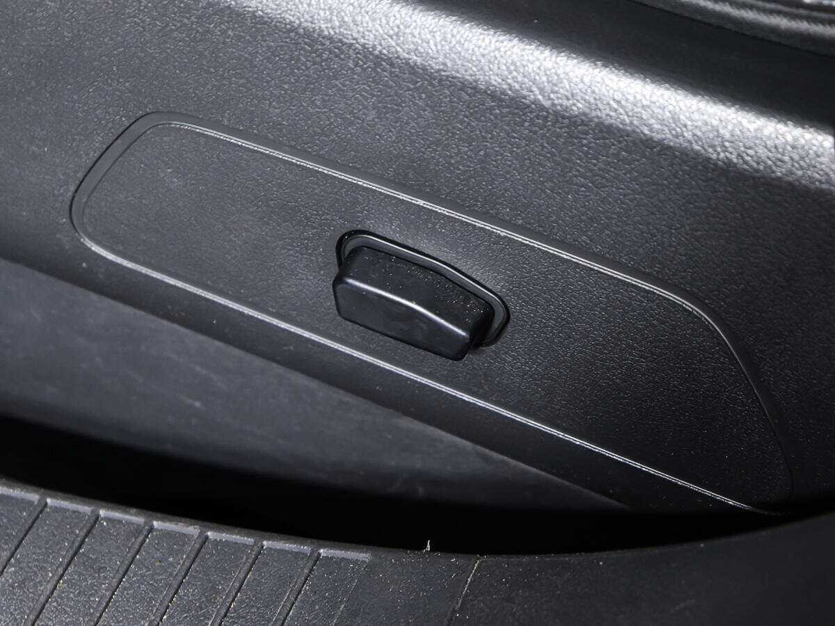 Купить Jeep Compass с пробегом. Фото: #14