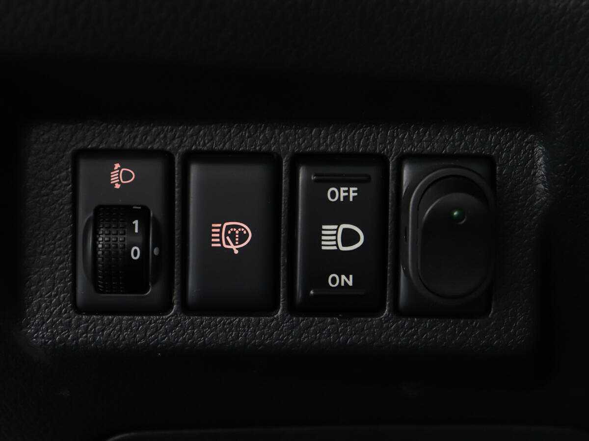 Купить Nissan X-Trail с пробегом. Фото: #15