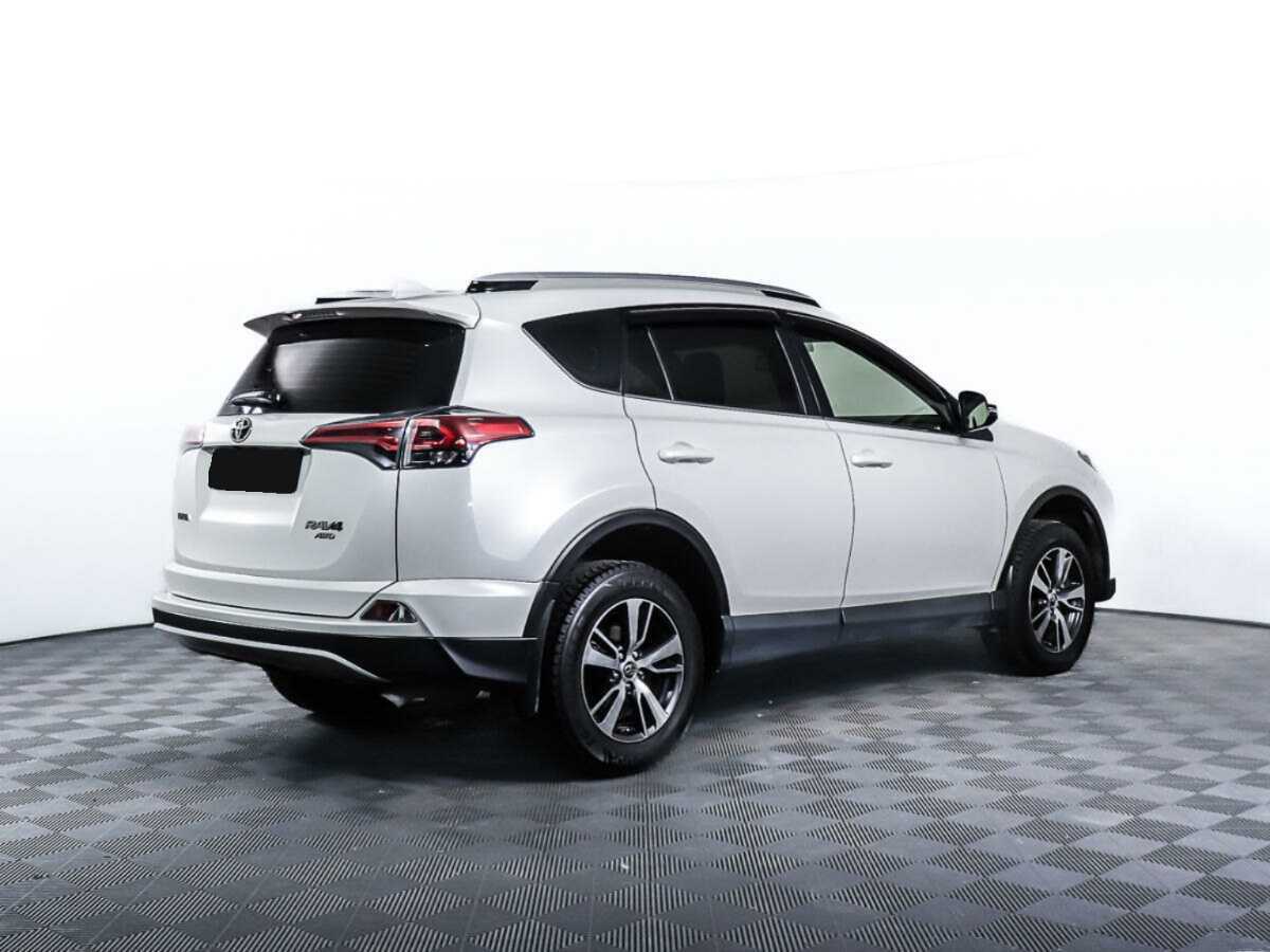 Купить Toyota RAV4 с пробегом. Фото: #2