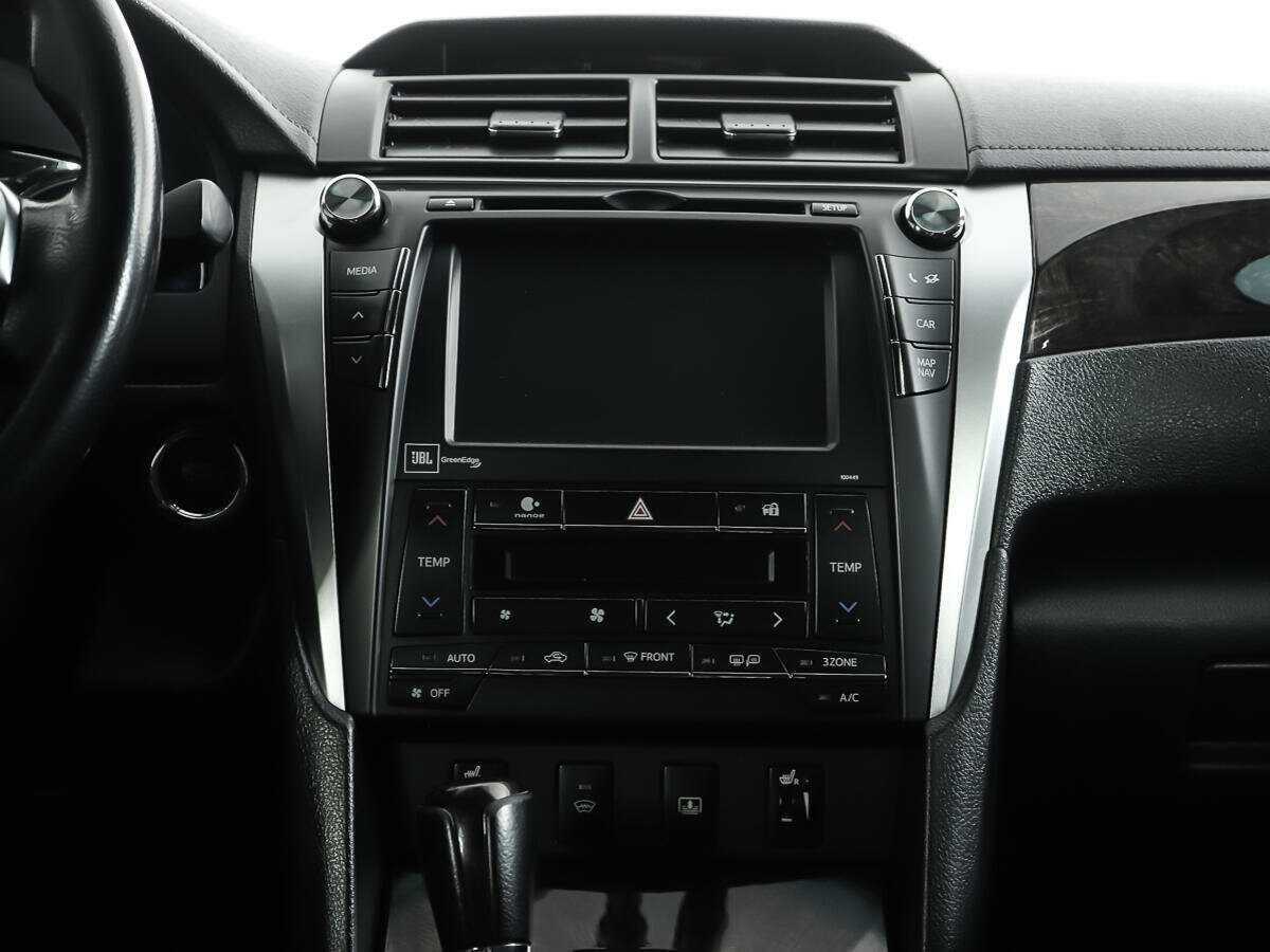 Купить Toyota Camry с пробегом. Фото: #10