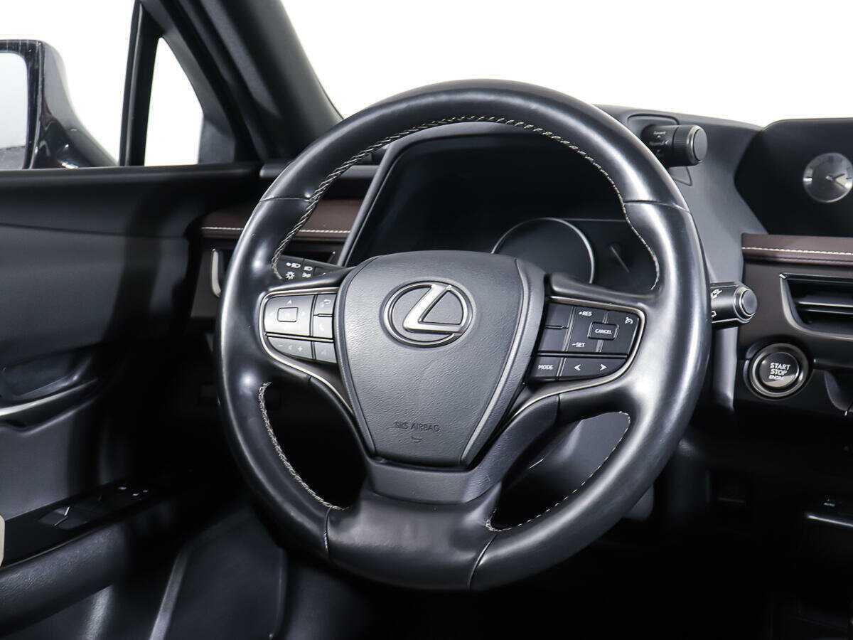 Купить Lexus UX с пробегом. Фото: #12