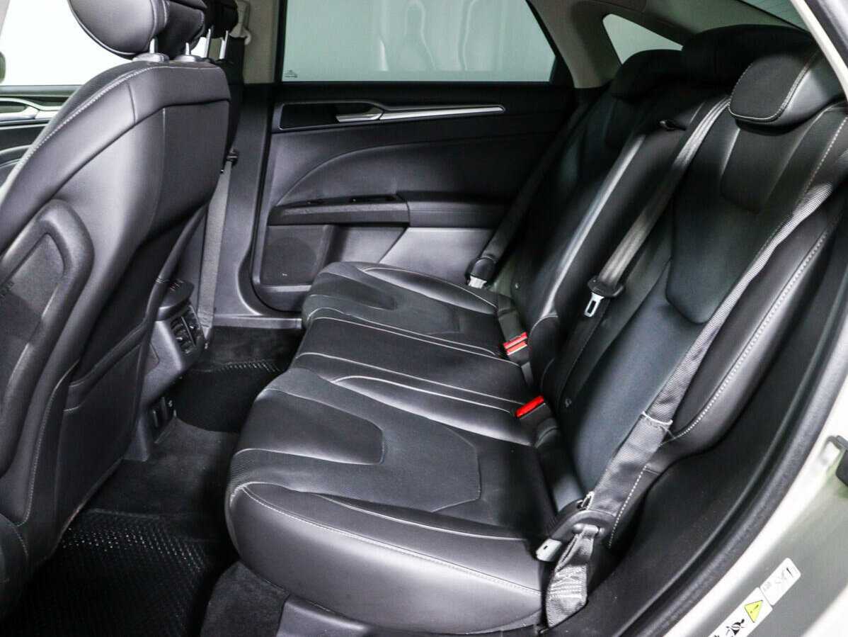 Купить Ford Mondeo с пробегом. Фото: #8