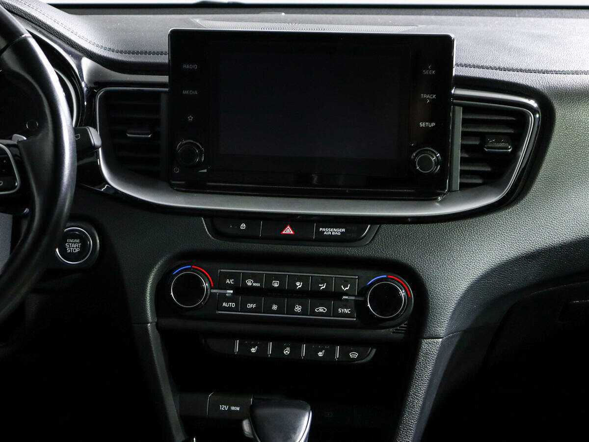 Купить Kia Ceed с пробегом. Фото: #12