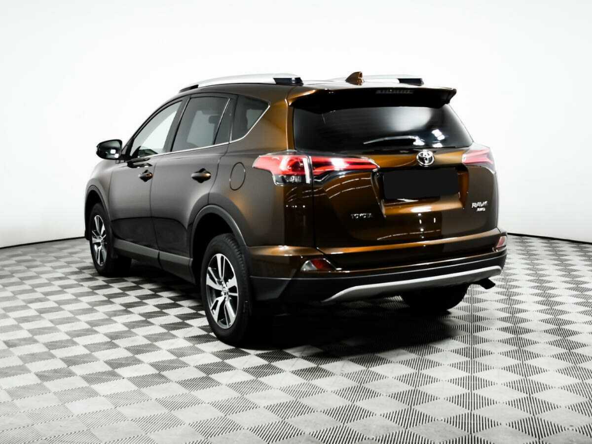 Купить Toyota RAV4 с пробегом. Фото: #6