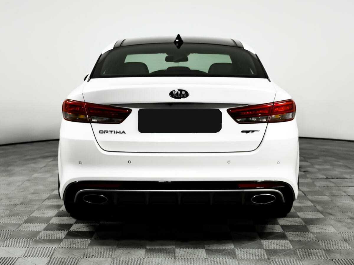 Купить Kia Optima с пробегом. Фото: #5