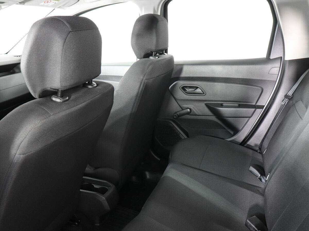 Купить Renault Duster с пробегом. Фото: #11