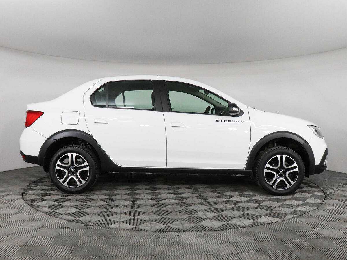 Купить Renault Logan с пробегом. Фото: #3