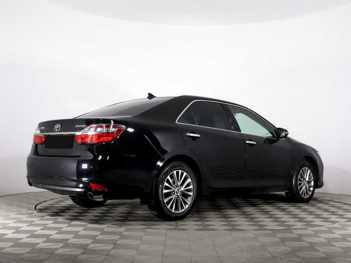 Купить Toyota Camry с пробегом. Фото: #4