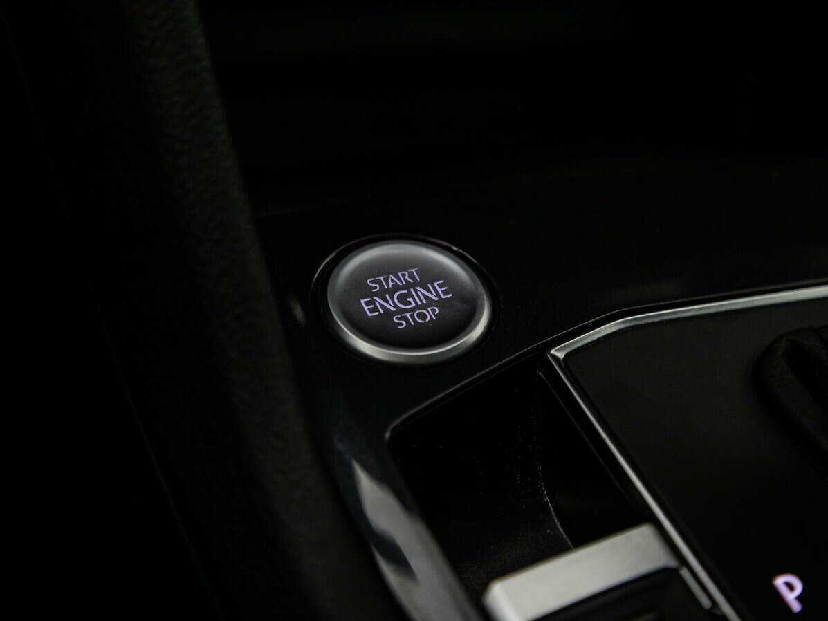 Купить Volkswagen Tiguan с пробегом. Фото: #13