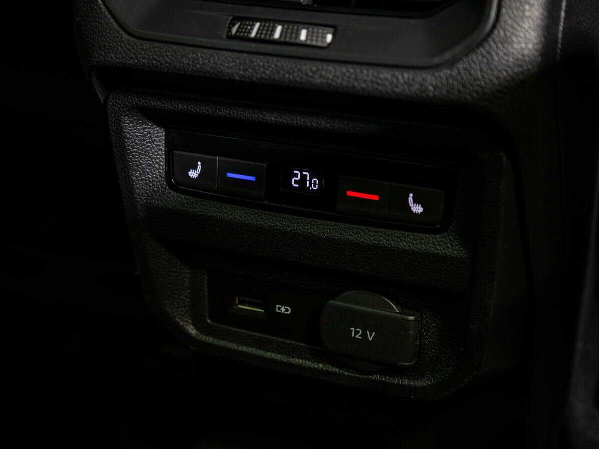 Купить Volkswagen Tiguan с пробегом. Фото: #16