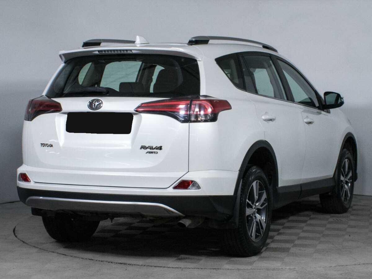Купить Toyota RAV4 с пробегом. Фото: #4