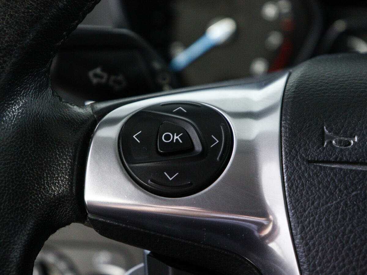 Купить Ford Kuga с пробегом. Фото: #18